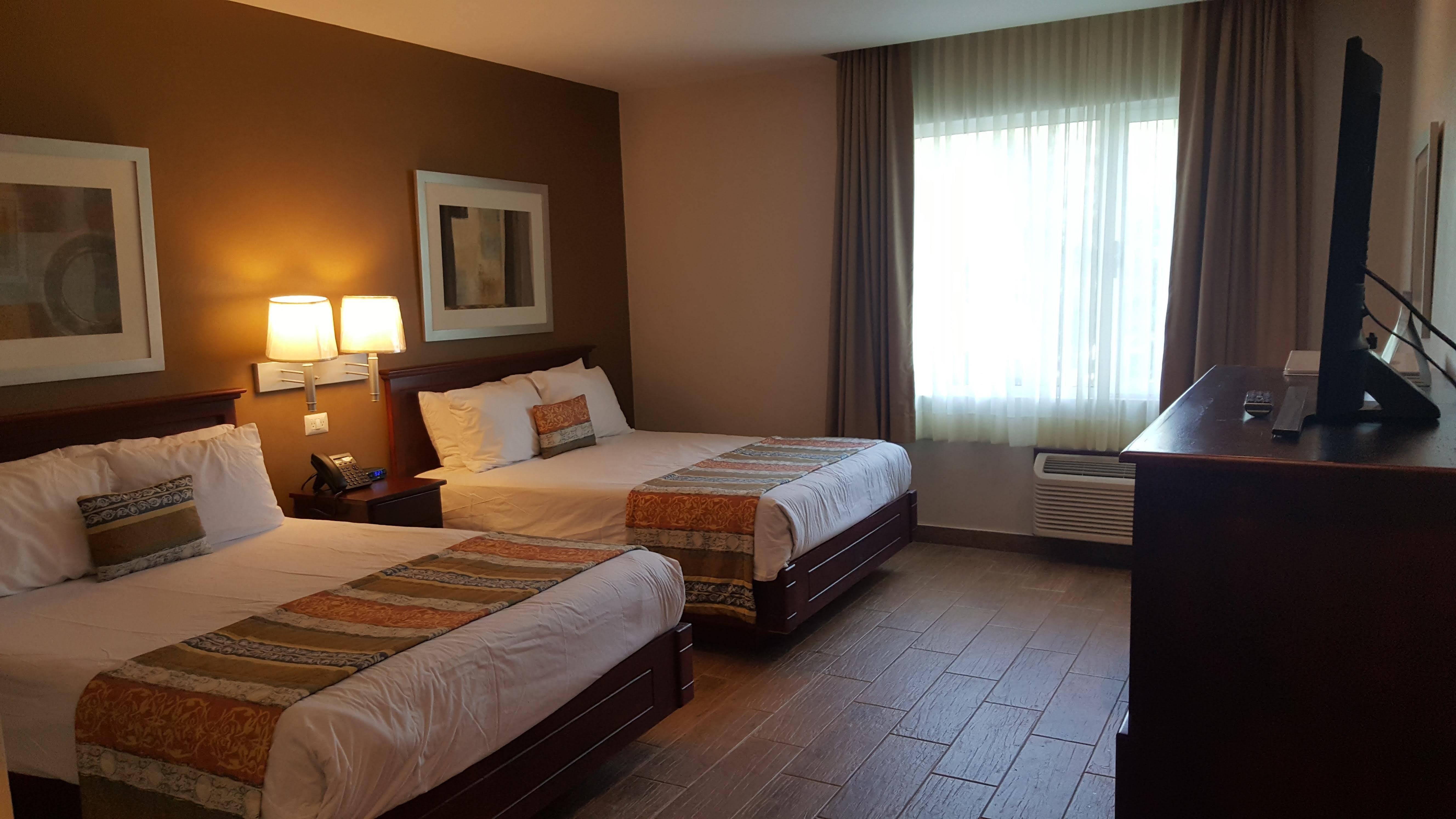 Best Western Bazarell Inn Montemorelos Bagian luar foto