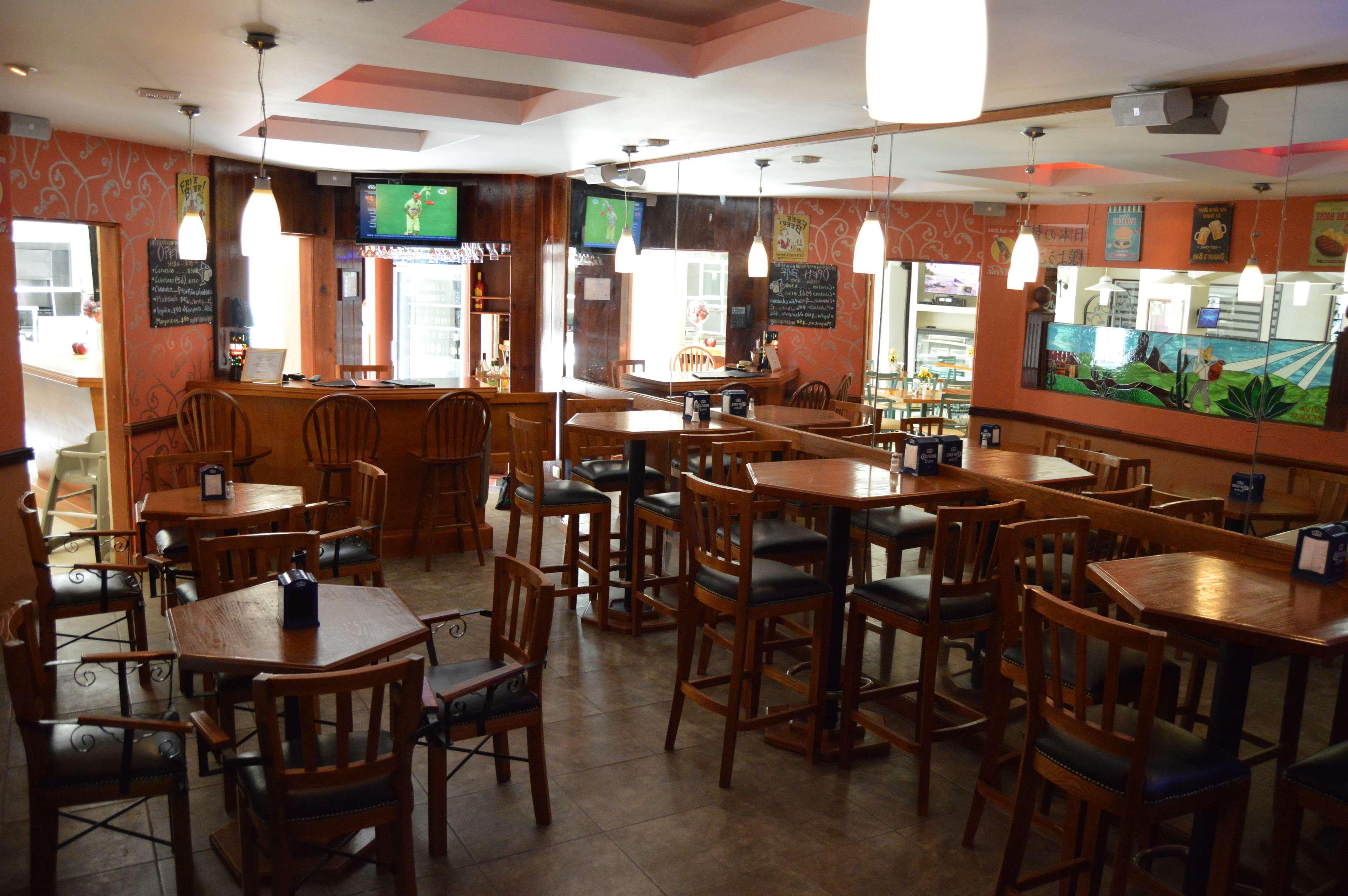 Best Western Bazarell Inn Montemorelos Bagian luar foto