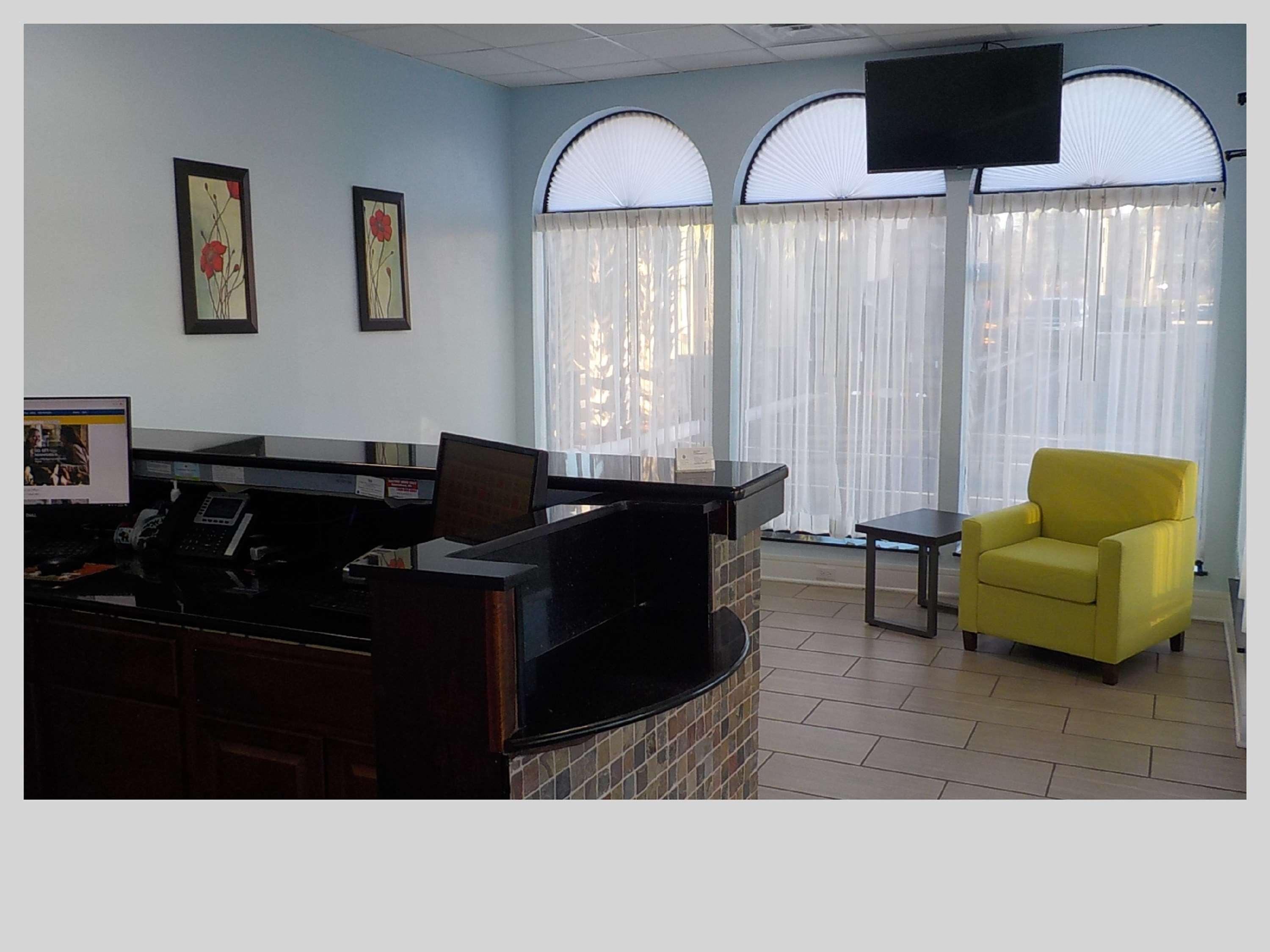 Best Western Bazarell Inn Montemorelos Bagian luar foto